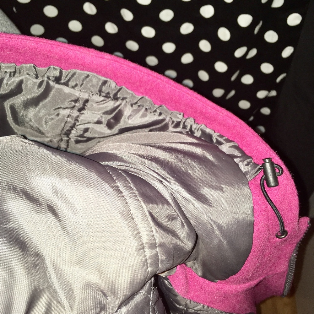 GAP WINTER JACKET // Small // Raspberry // Pink - Picture 5 of 6